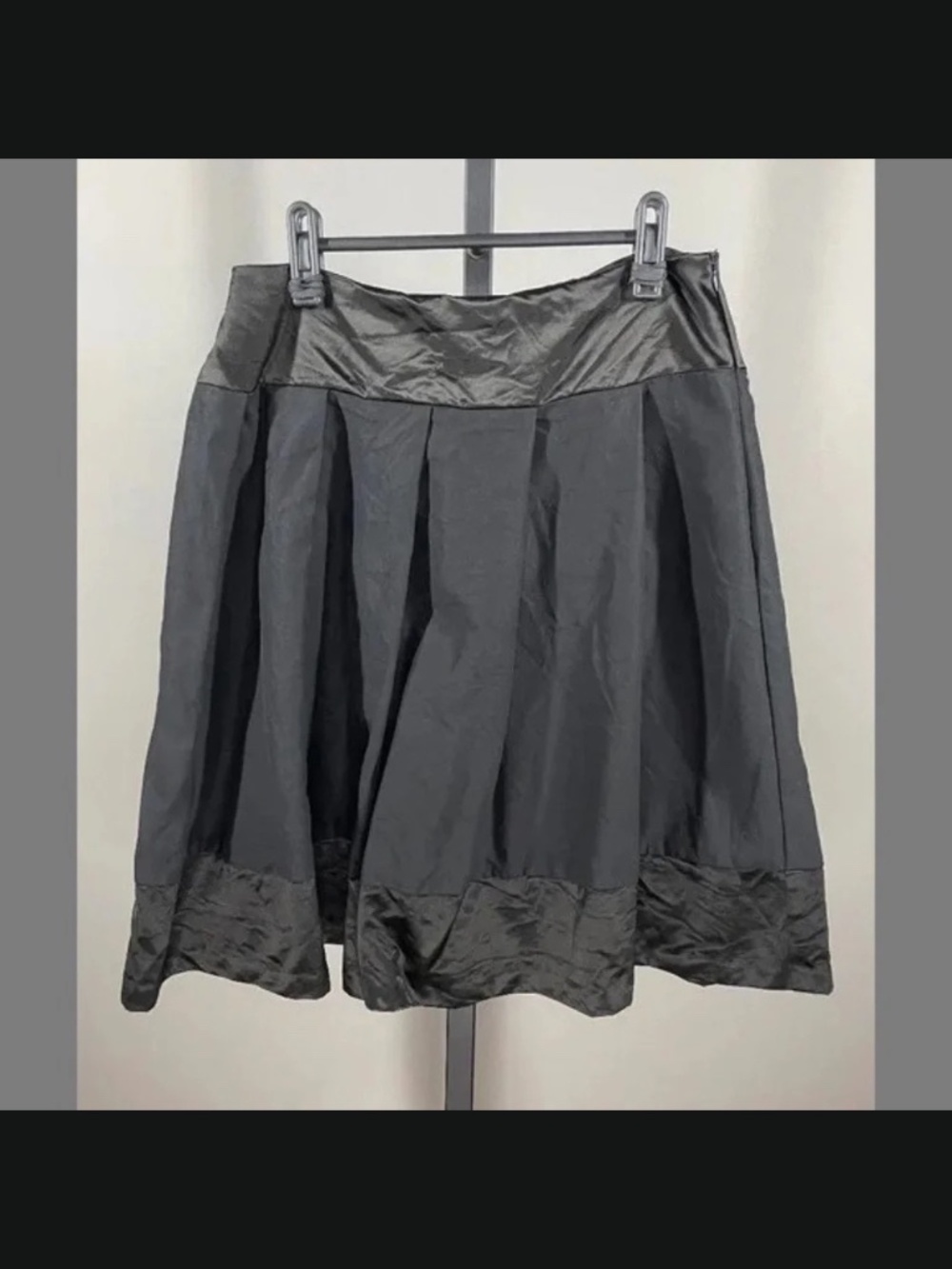 Trina Turk Skirt Womens 6 black designer classic circle skater